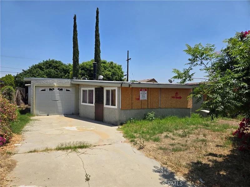 781 S Lilac Avenue, Rialto, CA 92376