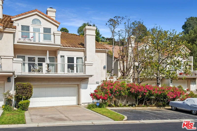 622 Palisades Drive, Pacific Palisades, CA 90272