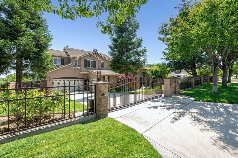 8911 Mustang Road, Alta Loma, CA 91701
