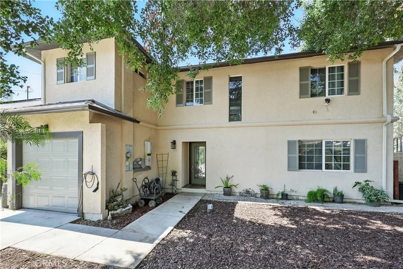 30156 Lexington Drive, Castaic, CA 91384