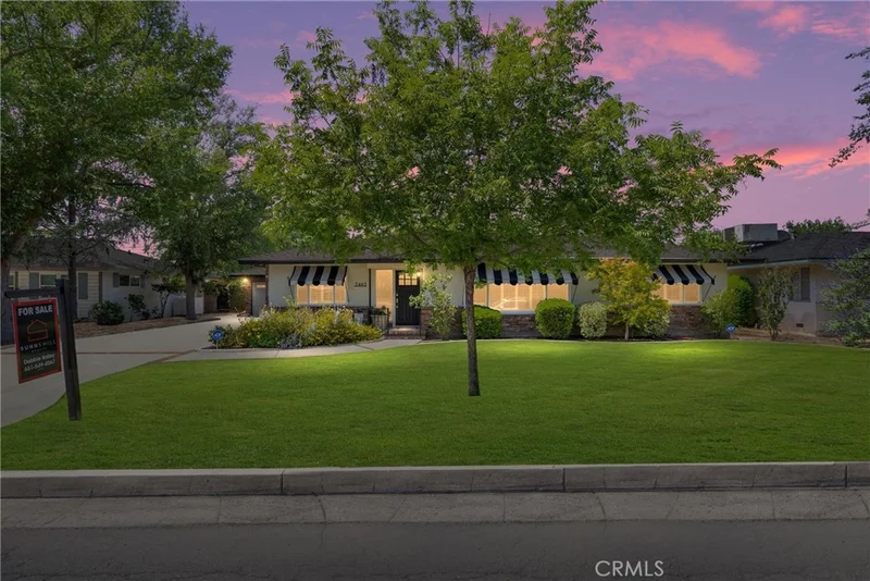 2465 Pine Street, Bakersfield, CA 93301