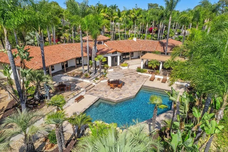 9 Rolling View Lane, Fallbrook, CA 92028