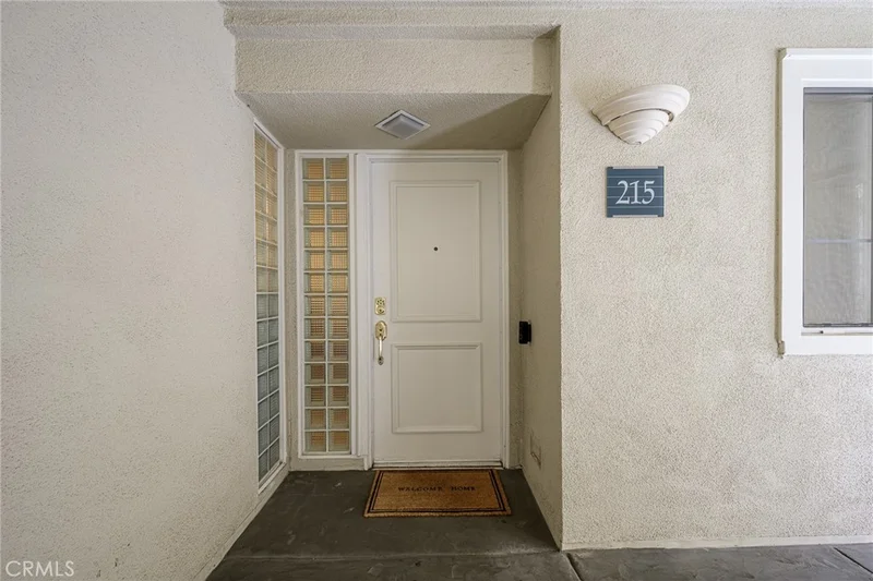 2253 Martin 215, Irvine, CA 92612