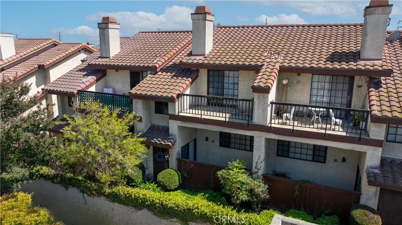 854 N Harbor Boulevard, La Habra, CA 90631