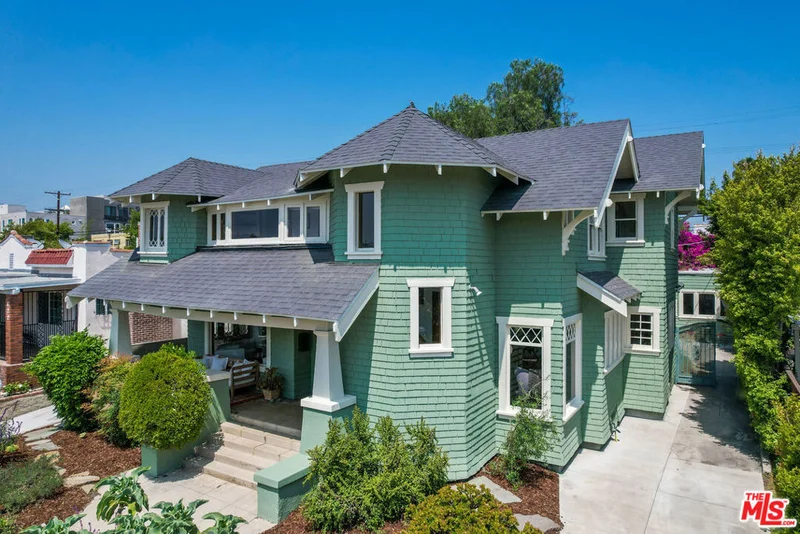 616 N Gower Street, Los Angeles, CA 90004
