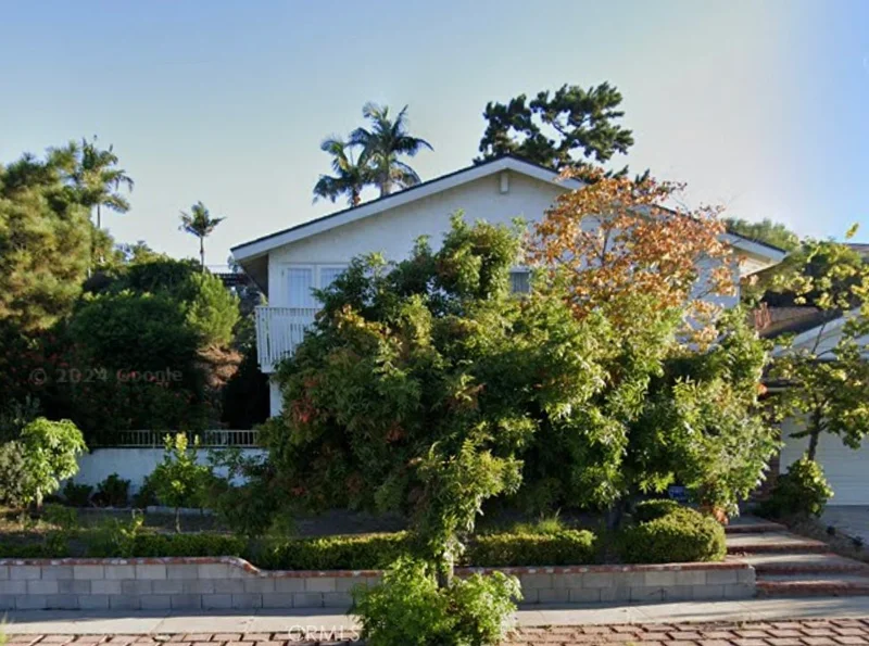 893 Calle Pinata, Thousand Oaks, CA 91360