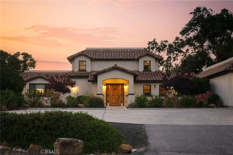 10270 Santa Ana Road, Atascadero, CA 93422