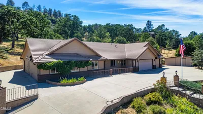 30100 Sunland Way photo 2