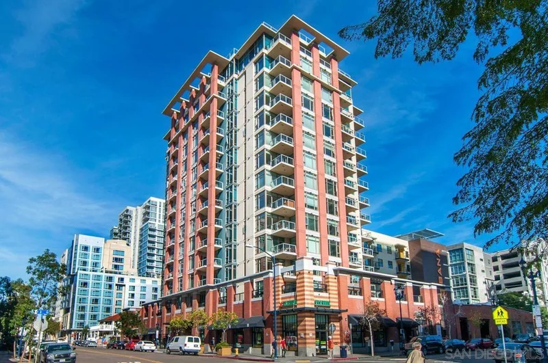 427 9th Ave 307, San Diego, CA 92101