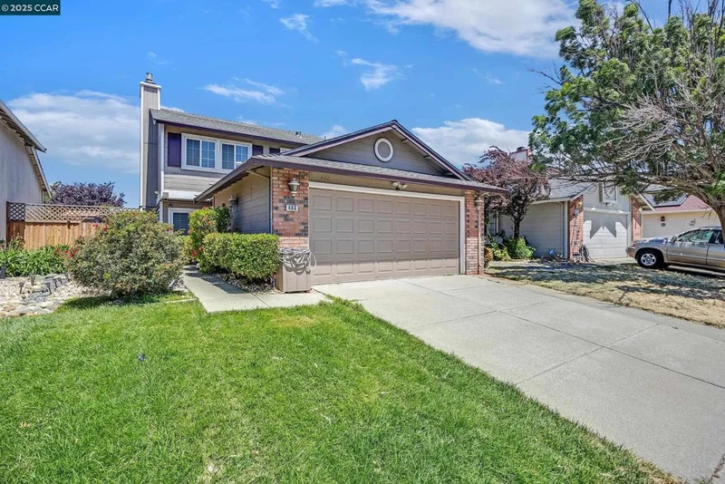 466 Azores Cir, Bay Point, CA 94565