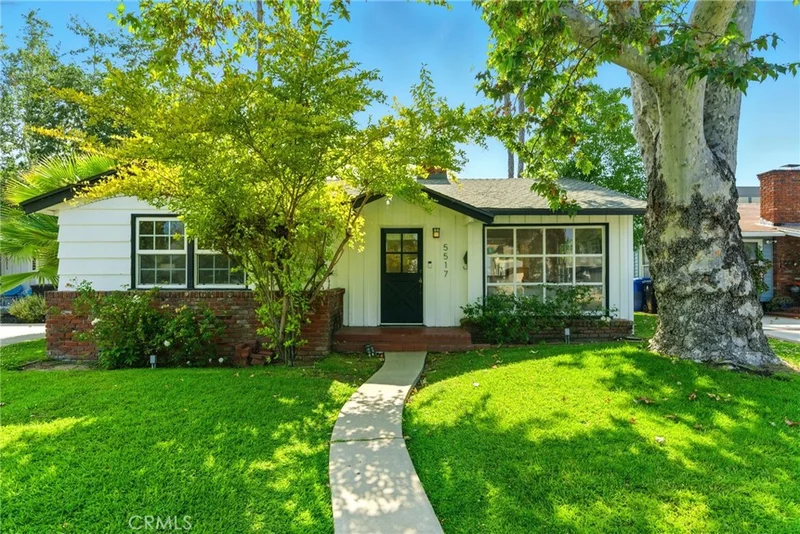 5517 Bevis Avenue, Sherman Oaks, CA 91411