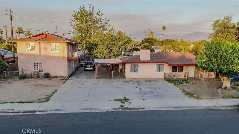 10810 Williams, Lamont, CA 93241