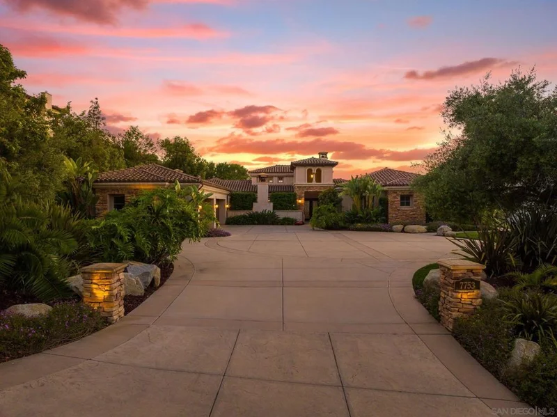 7753 Camino Sin Puente, Rancho Santa Fe, CA 92067
