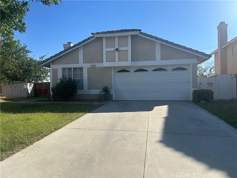 2258 El Rio Street, Lancaster, CA 93535