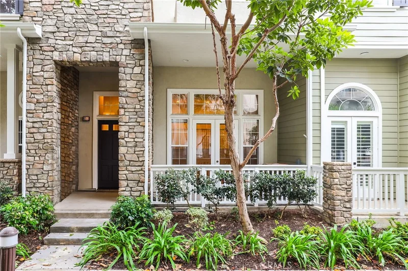 6281 Pacific Pointe Drive, Huntington Beach, CA 92648