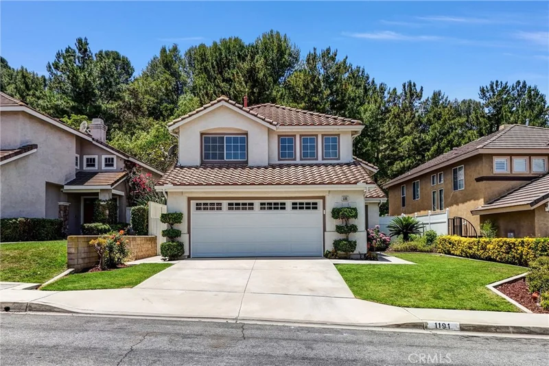 1191 S Silver Star Way, Anaheim Hills, CA 92808