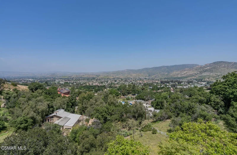 1029 Alta Vista Road, Simi Valley, CA 93063