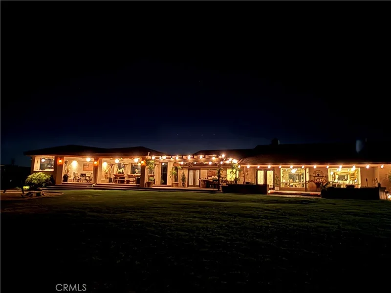 8686 Capelin Road, Phelan, CA 92371