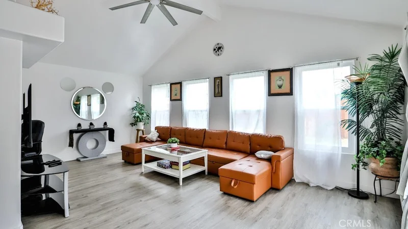 10361 Perdido Street, Anaheim, CA 92804