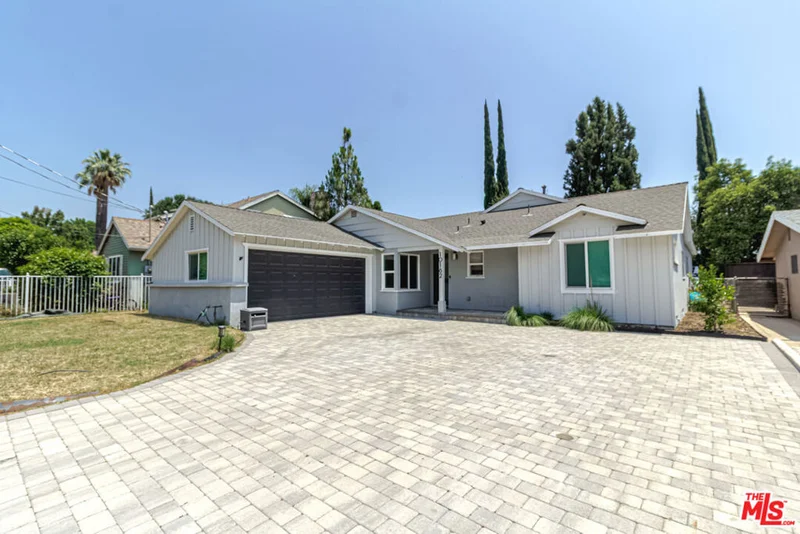 10162 Farralone Avenue, Chatsworth, CA 91311