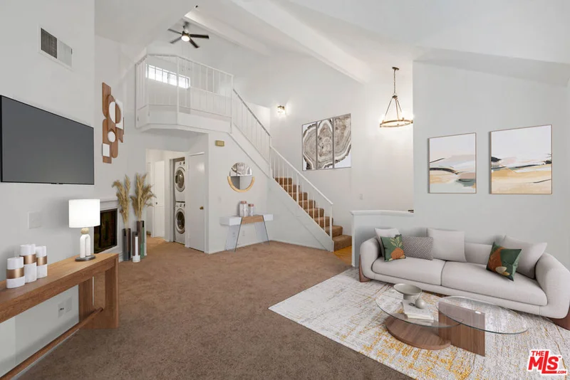 26974 Flo Lane 302, Canyon Country, CA 91351