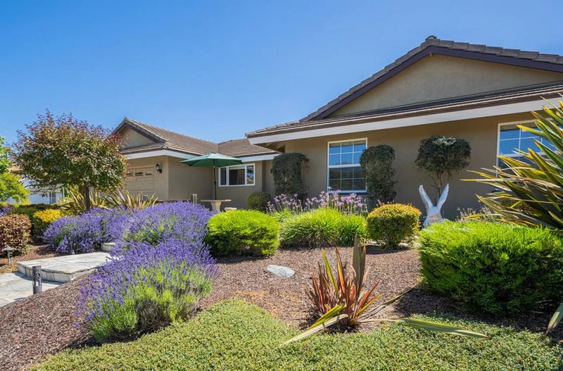 22470 Estoque Place, Salinas, CA 93908