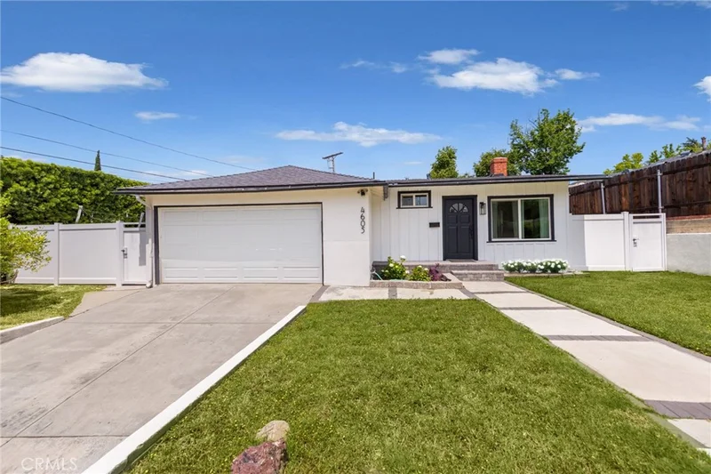 4605 Boston Avenue, La Crescenta, CA 91214