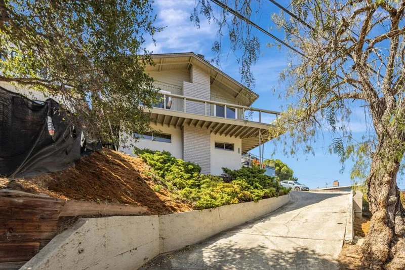 2242 Semeria Avenue, Belmont, CA 94002