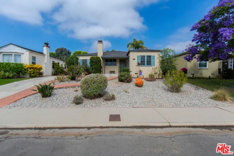 7907 E Vicksburg Avenue, Los Angeles, CA 90045