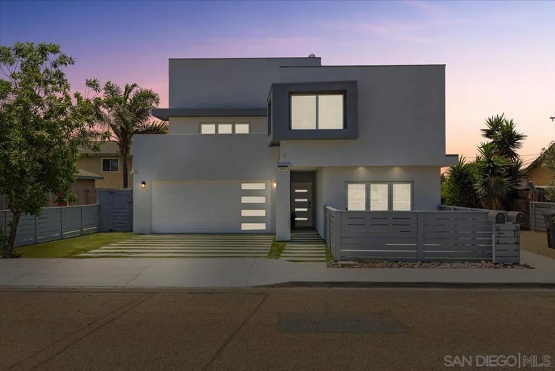914 10th St, Imperial Beach, CA 91932
