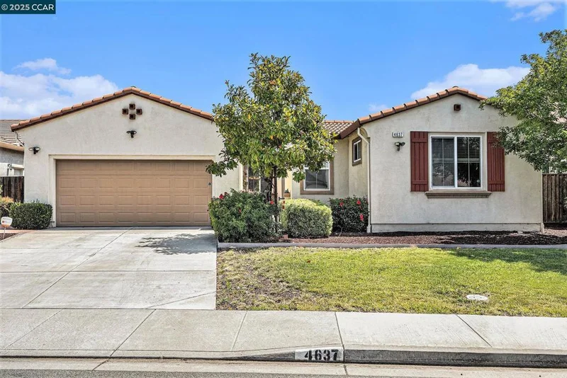 4637 Appleglen St, Antioch, CA 94531