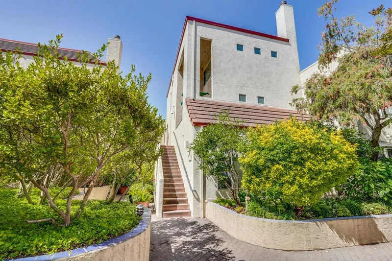 2557 Park Boulevard L200, Palo Alto, CA 94306