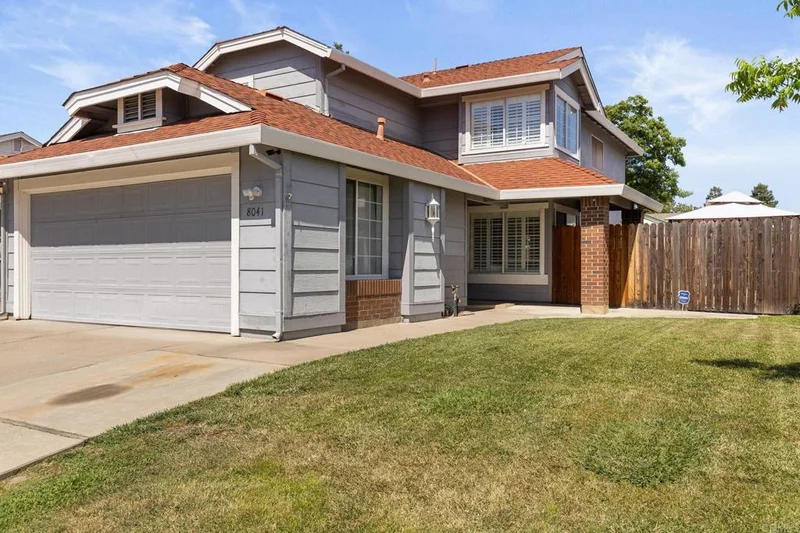8041 Lomand Court, Sacramento, CA 95828