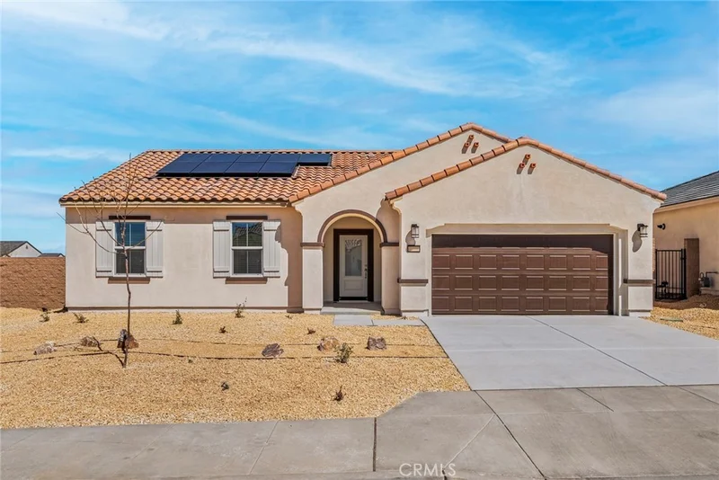 22848 Saddleback Avenue, Apple Valley, CA 92307