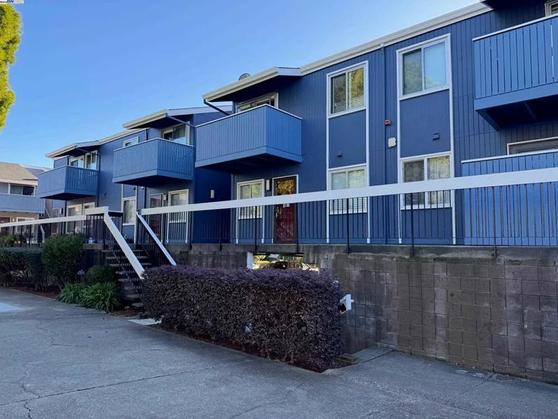 1126 Cherry Avenue 92, San Bruno, CA 94066