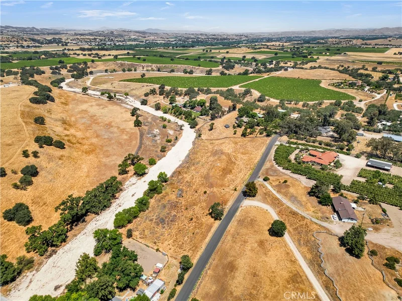4525 Buena Vista Drive, Paso Robles, CA 93446