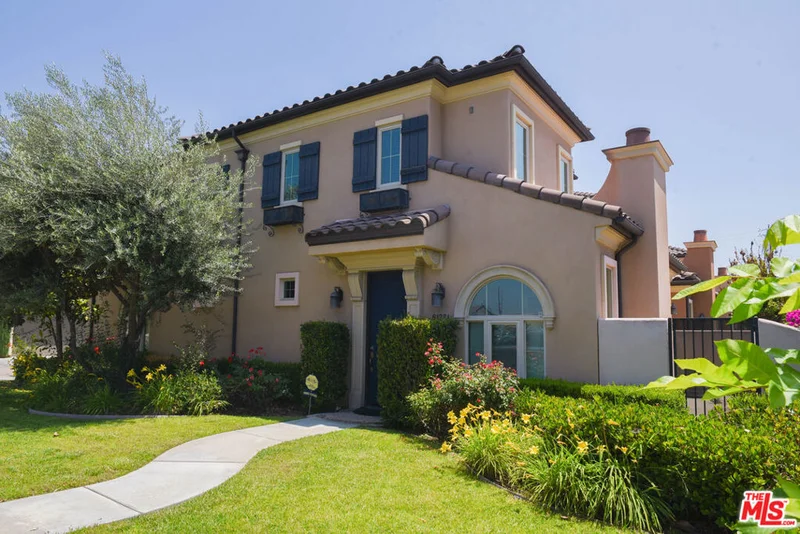 6128 Temple City Boulevard A, Temple City, CA 91780