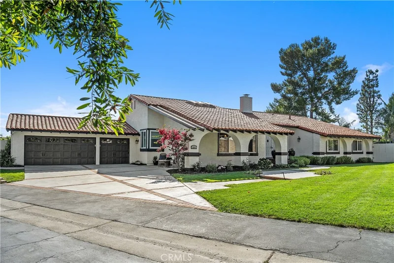 12571 Welbe Drive, North Tustin, CA 92705