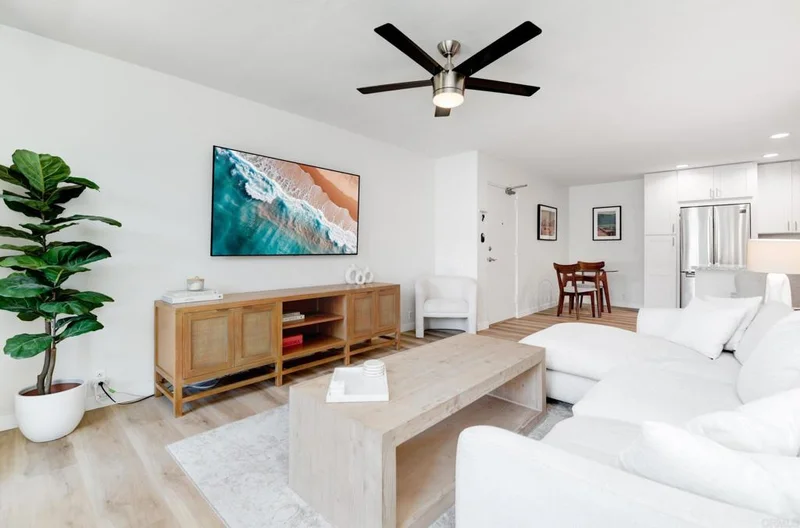 4600 Lamont Street 106, San Diego, CA 92109