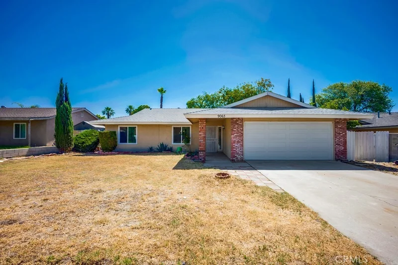 9063 Rosecrest Lane, Fontana, CA 92335