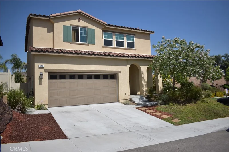 873 S Pine Avenue, Rialto, CA 92376