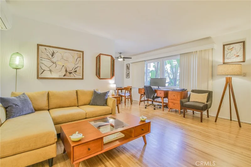 1030 E 2nd Street 7, Long Beach, CA 90802