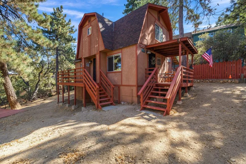 54370 Valley, Idyllwild, CA 92549