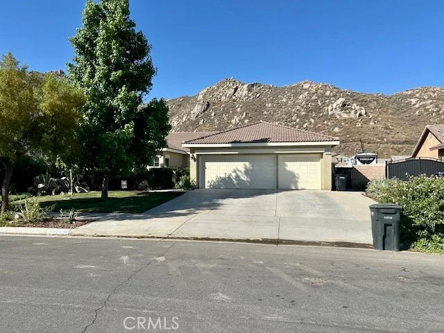 5525 Swingstone Drive, Hemet, CA 92545