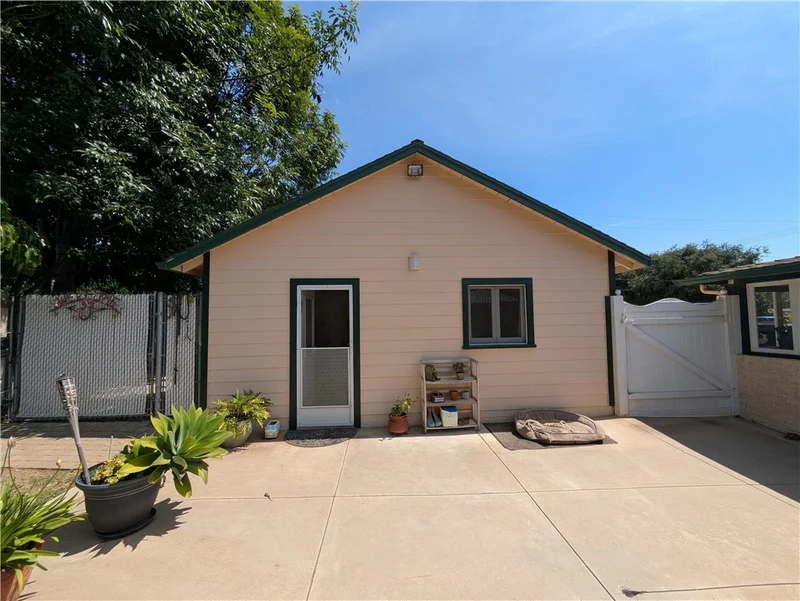 20041 E Clark Avenue 2, Orange Park Acres, CA 92869