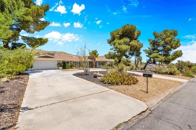 54832 Benecia Trail, Yucca Valley, CA 92284