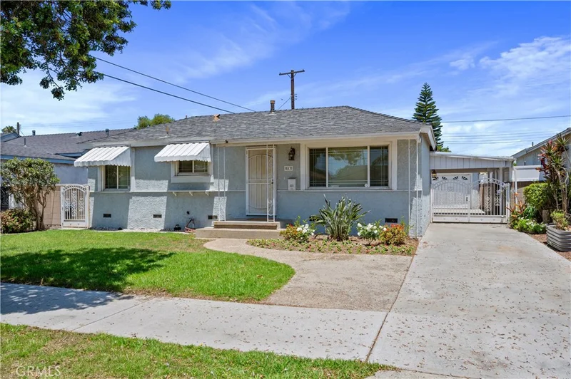 513 W D Street, Wilmington, CA 90744