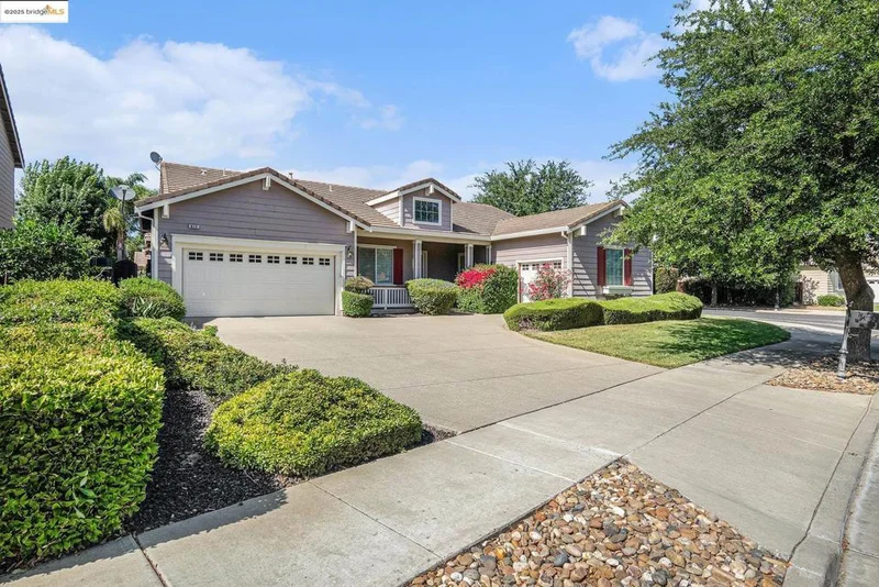 613 Kenwood Dr