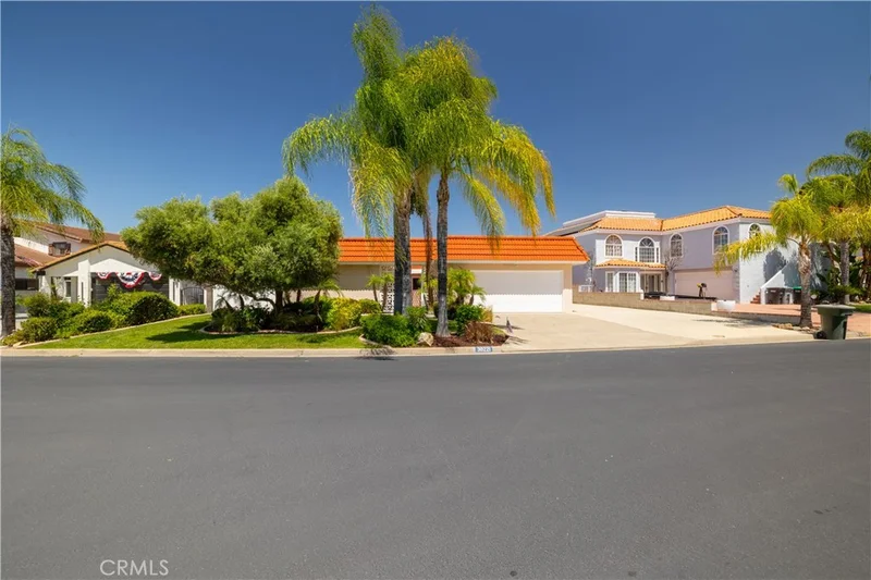 30221 Lands End Place, Canyon Lake, CA 92587