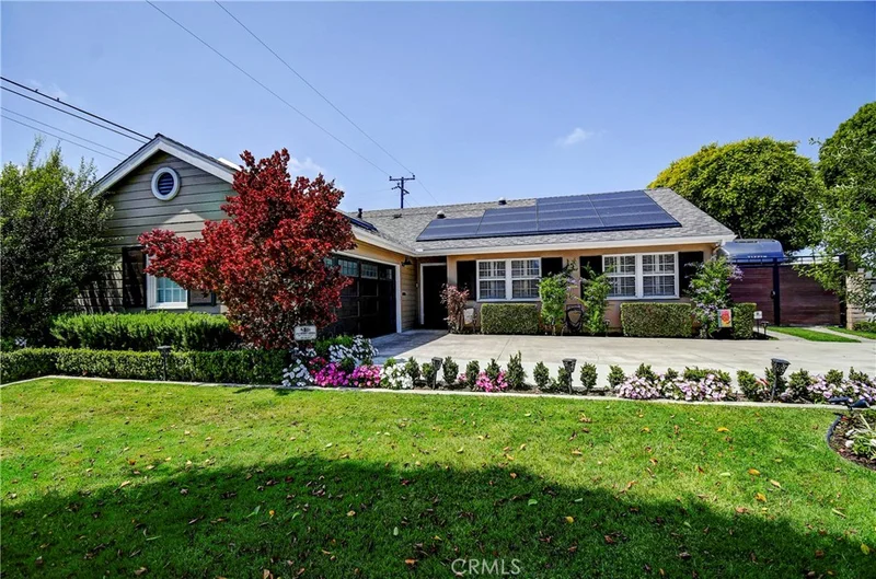 5101 Caspian Circle, Huntington Beach, CA 92649